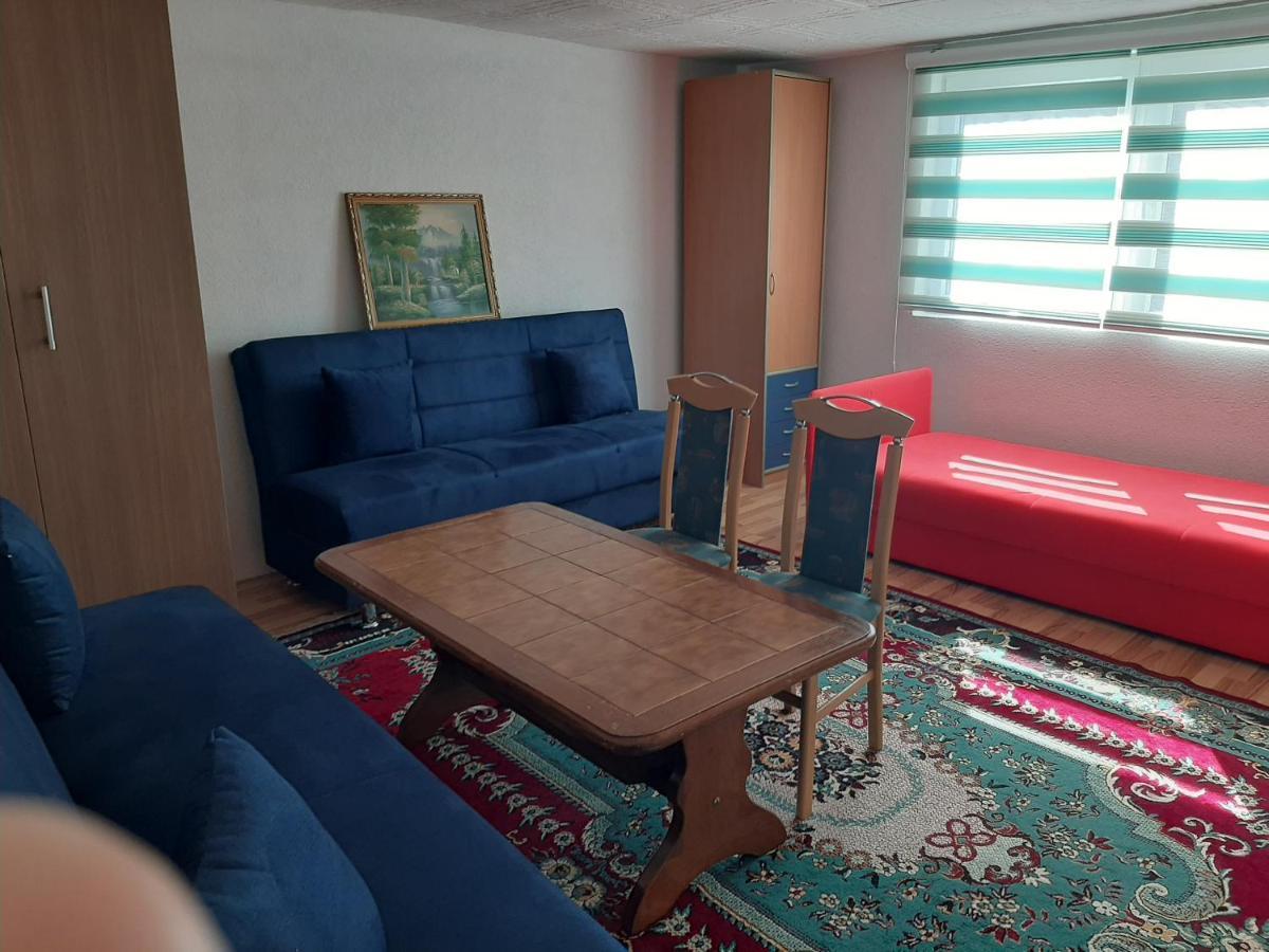 Dzana Apartment
